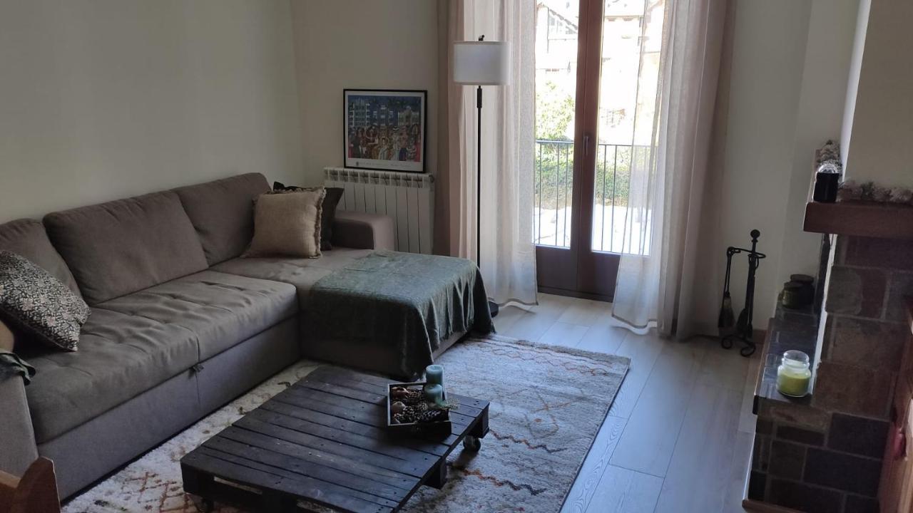 Apartament Ca La Nena Esterri D'Aneu Ngoại thất bức ảnh